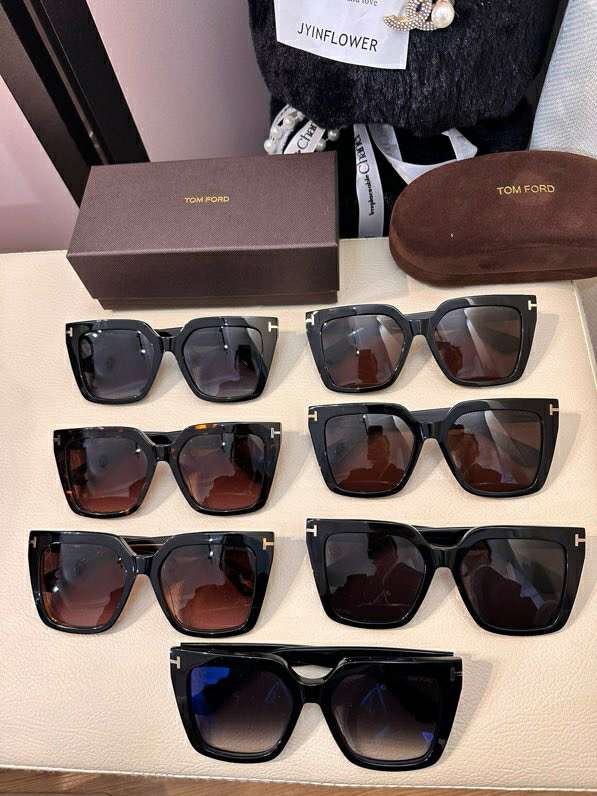 Picture of Tom Ford Sunglasses _SKUfw57311464fw